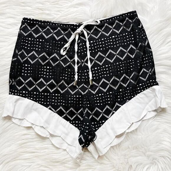 NIGHTWALKER High Waisted Ruffle Trim Lace Shorts Black and White Size Small - Picture 3 of 8